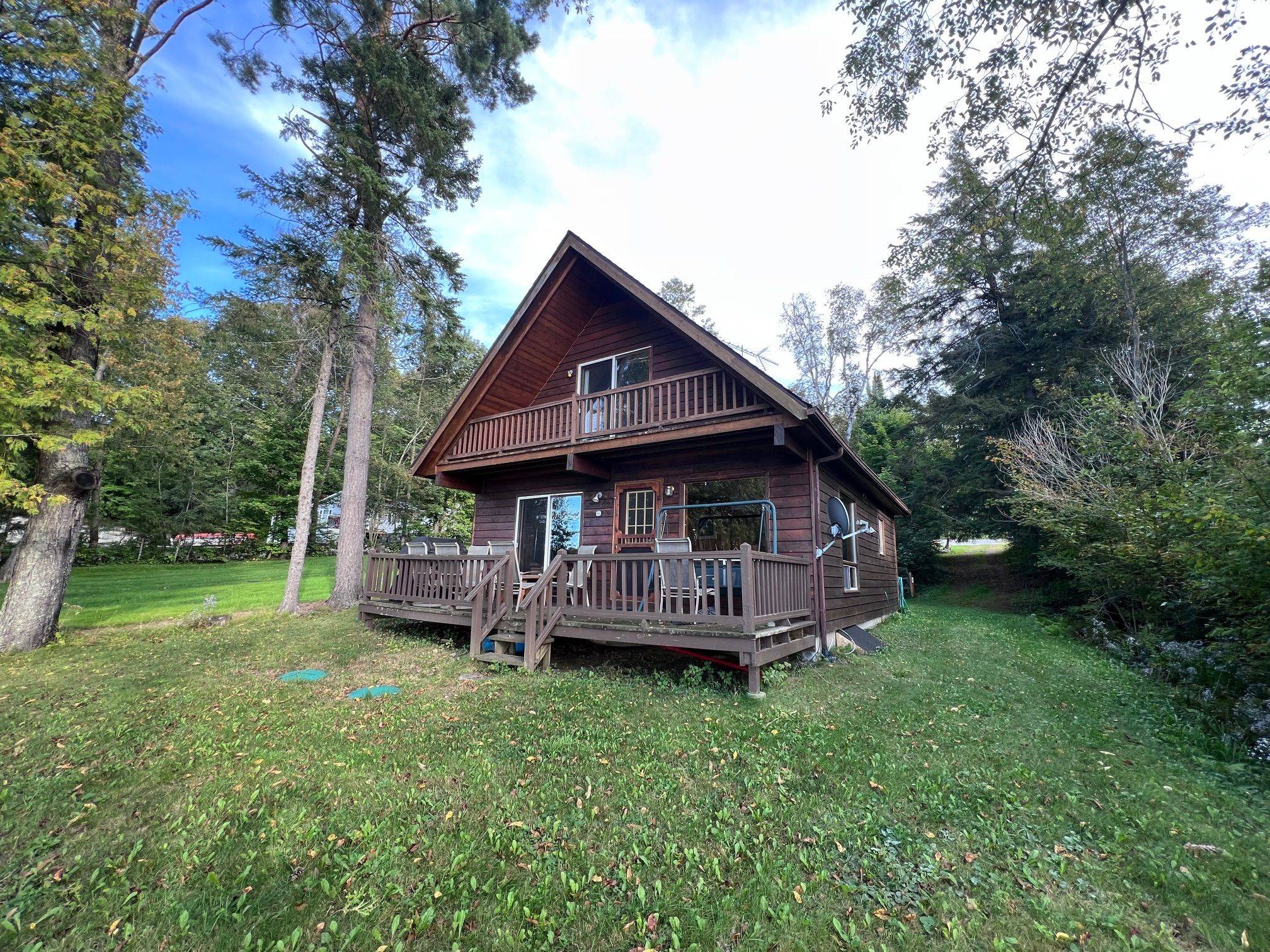110 Village ST, Hastings Highlands, ON K0L 1C0