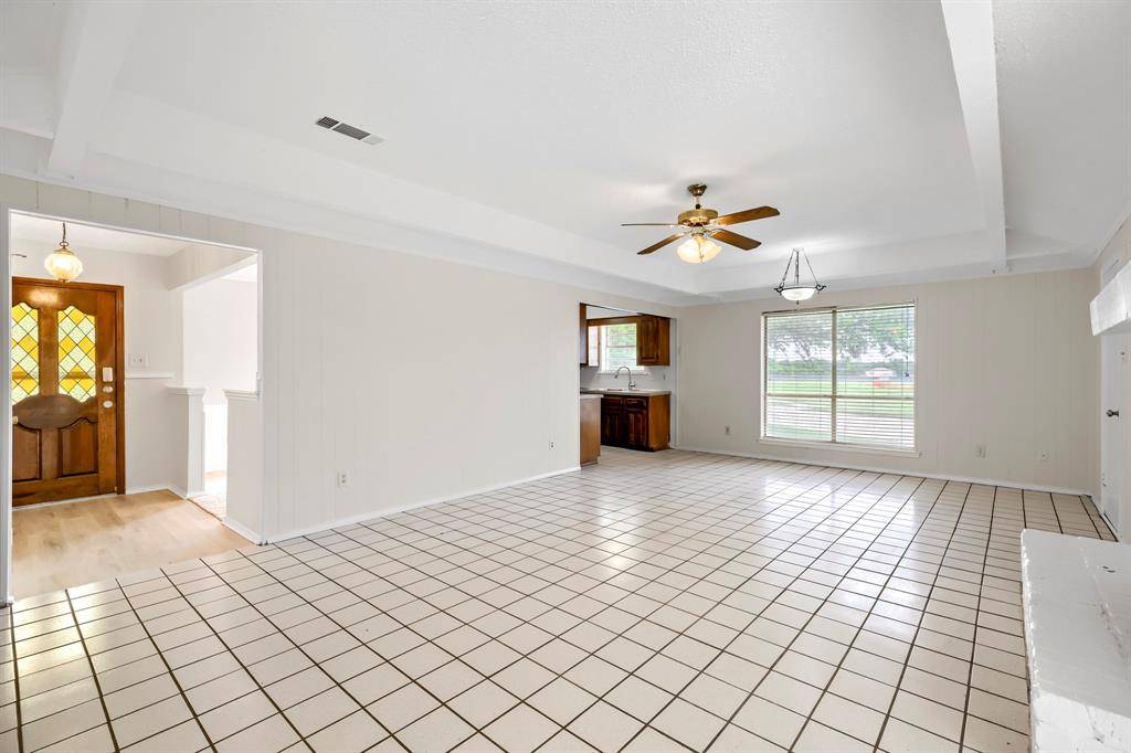508 Stony Creek Drive, Desoto, TX 75115