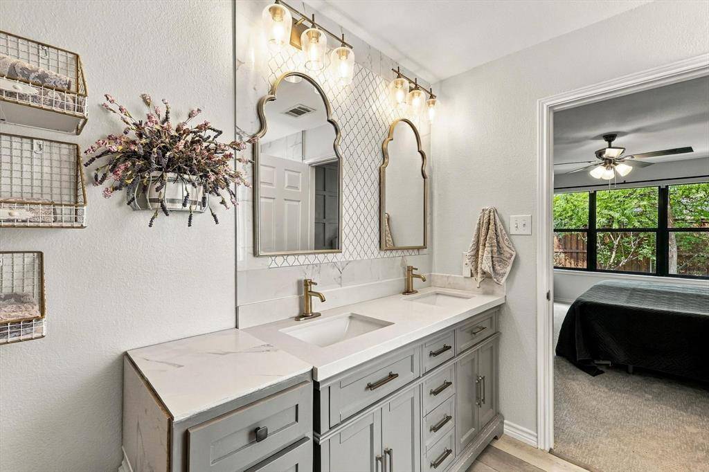 4301 Grassmere Road, Fort Worth, TX 76244