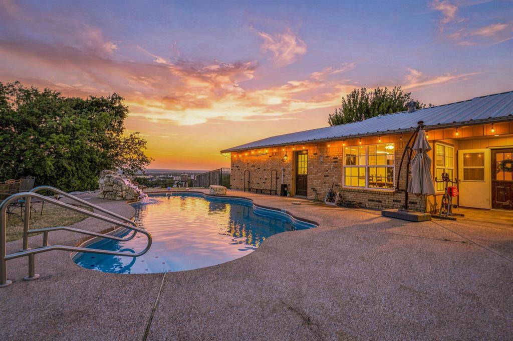 5351 Upper Denton Road, Weatherford, TX 76085