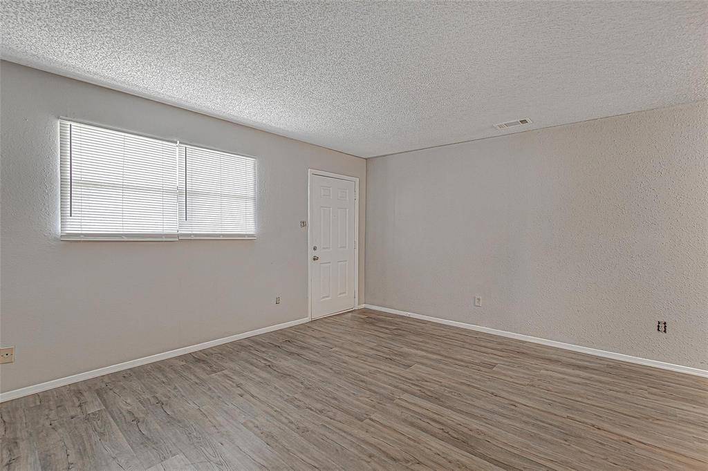 1709 Short Street #C, Cleburne, TX 76033