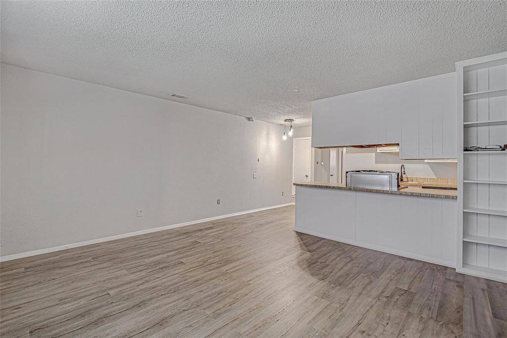 1709 Short Street #C, Cleburne, TX 76033