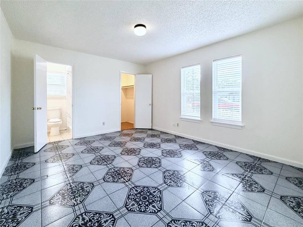 610 Colonial Drive, Garland, TX 75043