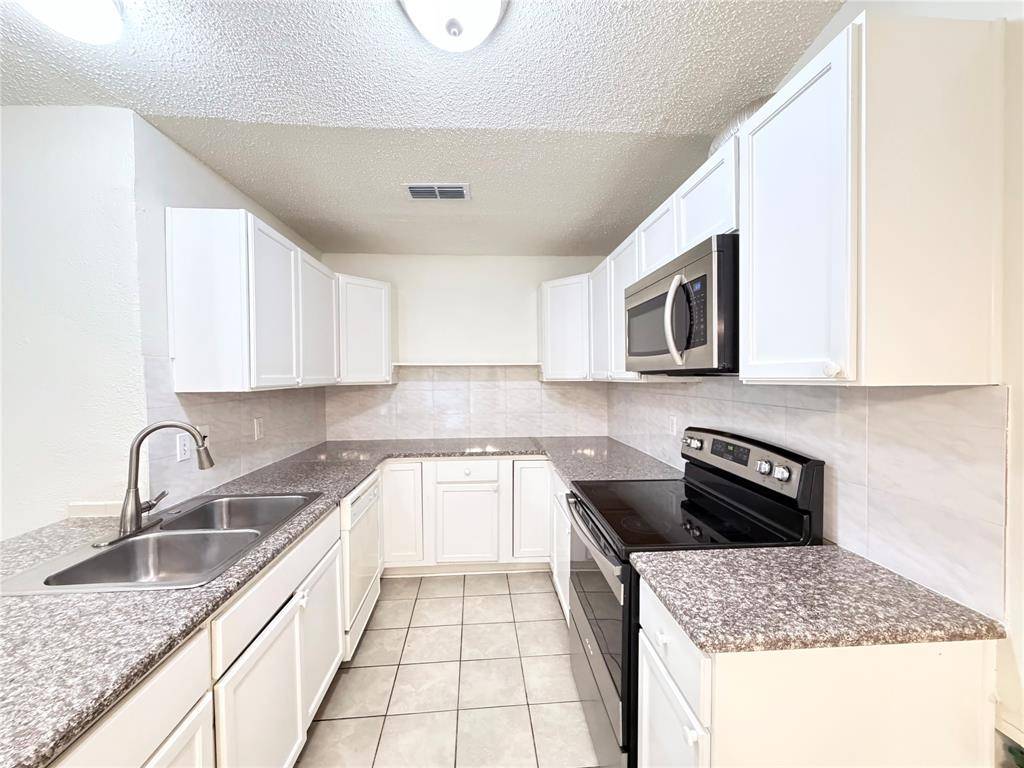 610 Colonial Drive, Garland, TX 75043