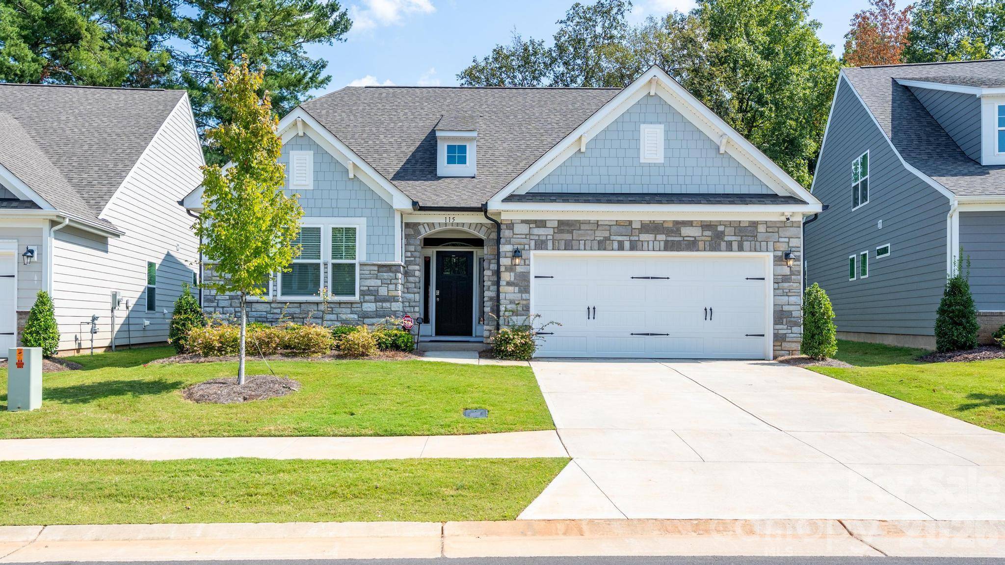 115 S Dunlavin WAY, Mooresville, NC 28115