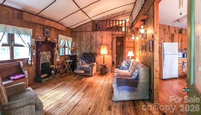 115 Spring Brook RD, Newland, NC 28657