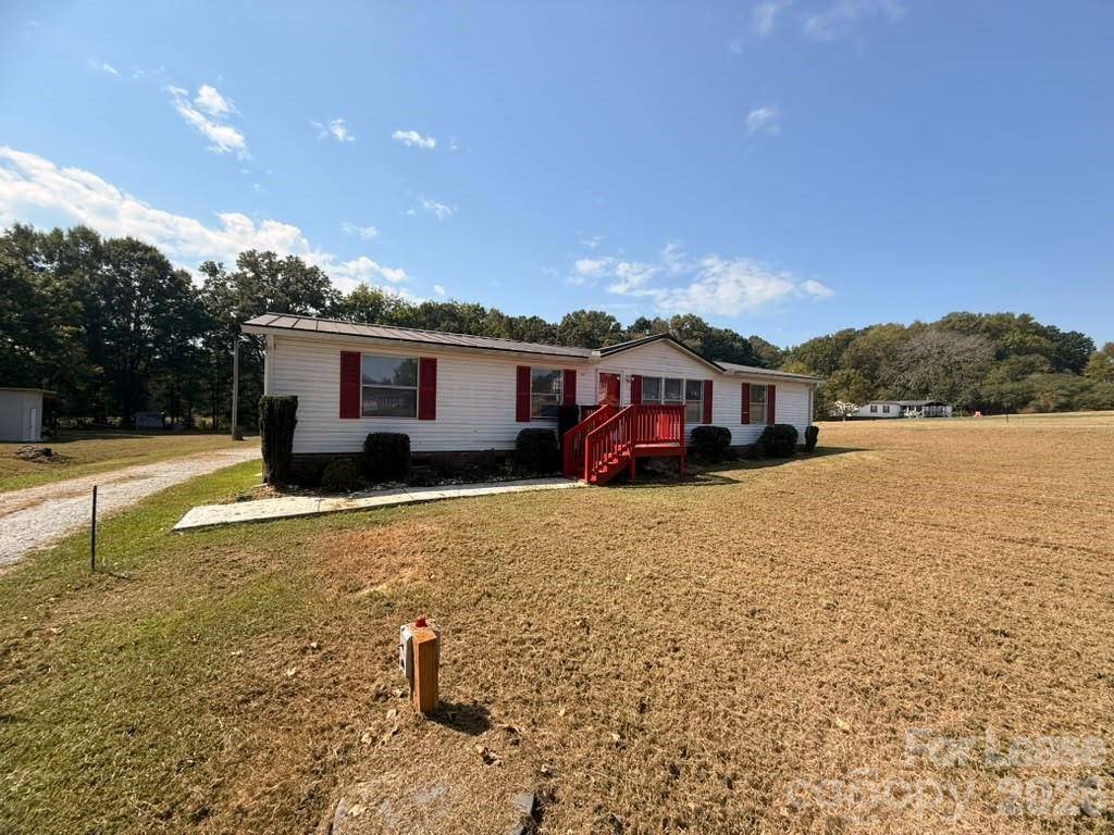 6117 Sunrise LN, Monroe, NC 28112