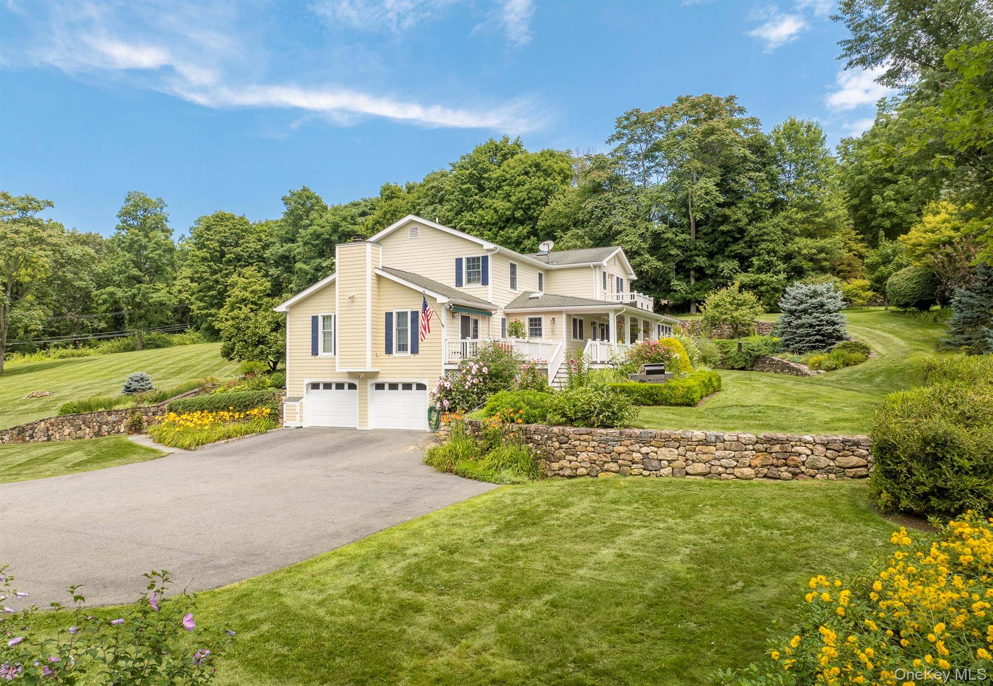 6 Bloomer RD, North Salem, NY 10560