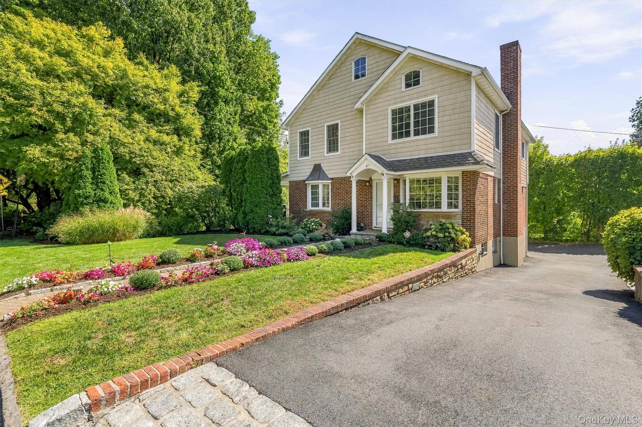 87 Bolton AVE, White Plains, NY 10605
