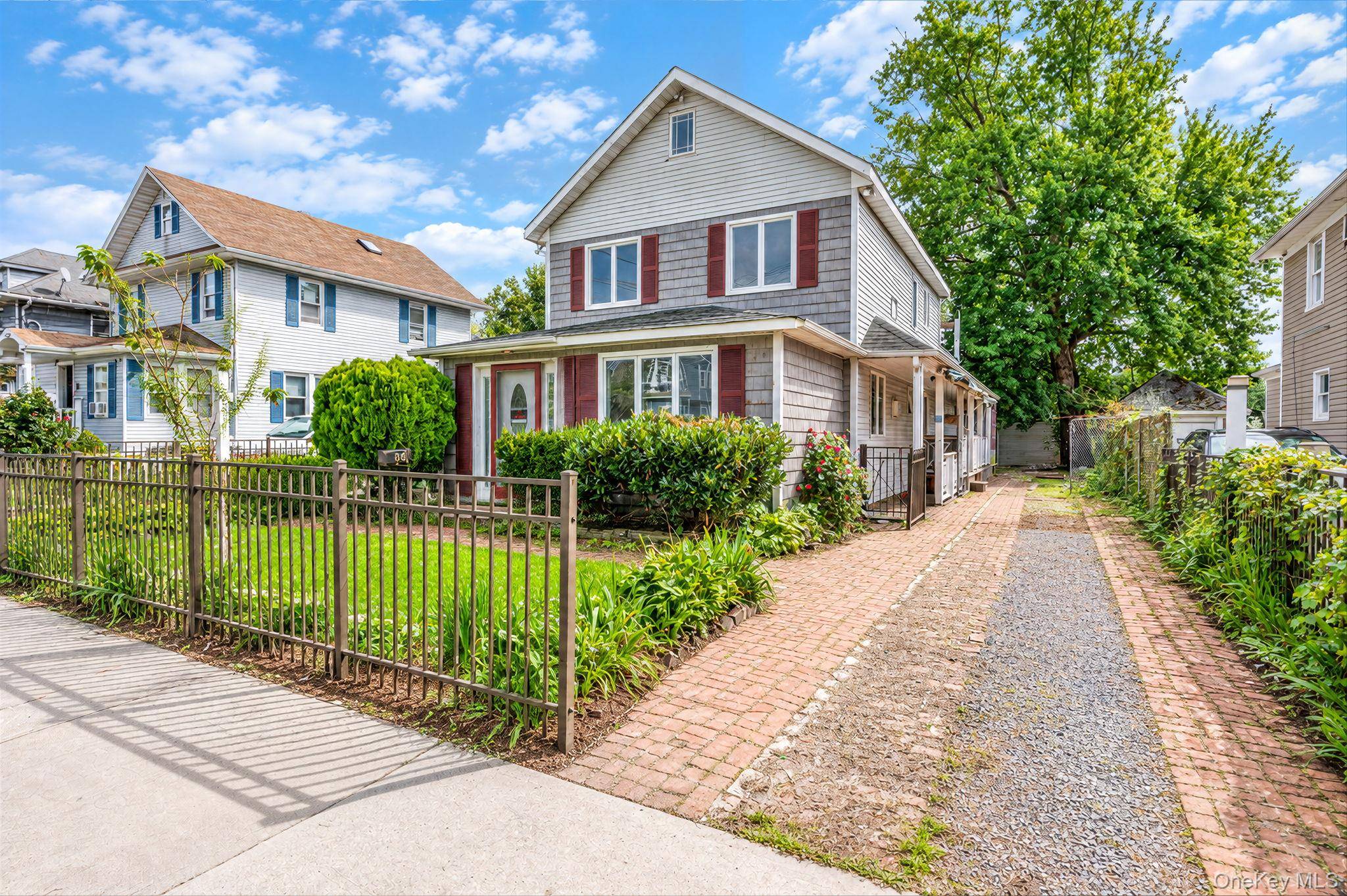 66 Norton ST, Patchogue, NY 11772