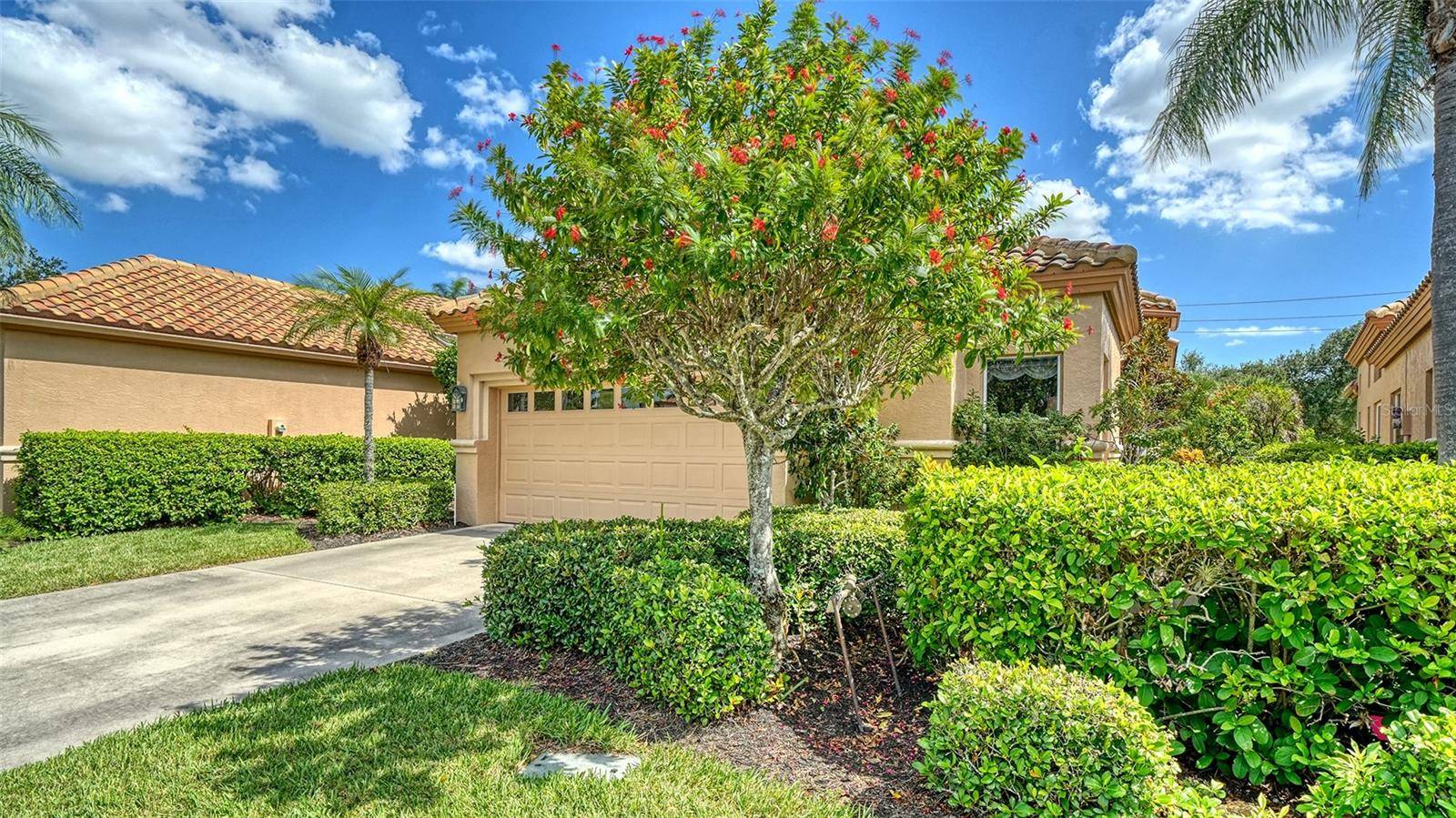 4060 JARDIN LN, Sarasota, FL 34238