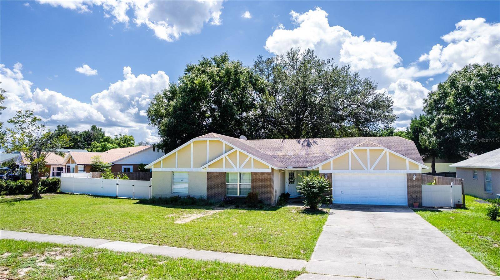 106 RED ROSE CIR, Orlando, FL 32835