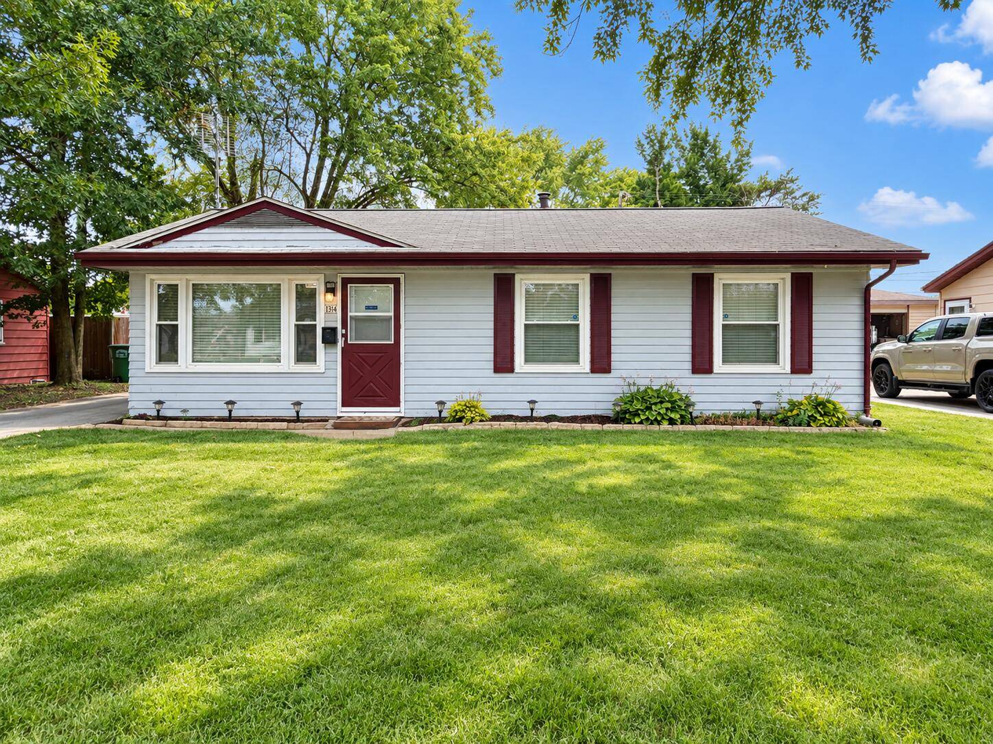 1514 E 33rd Avenue, Hobart, IN 46342