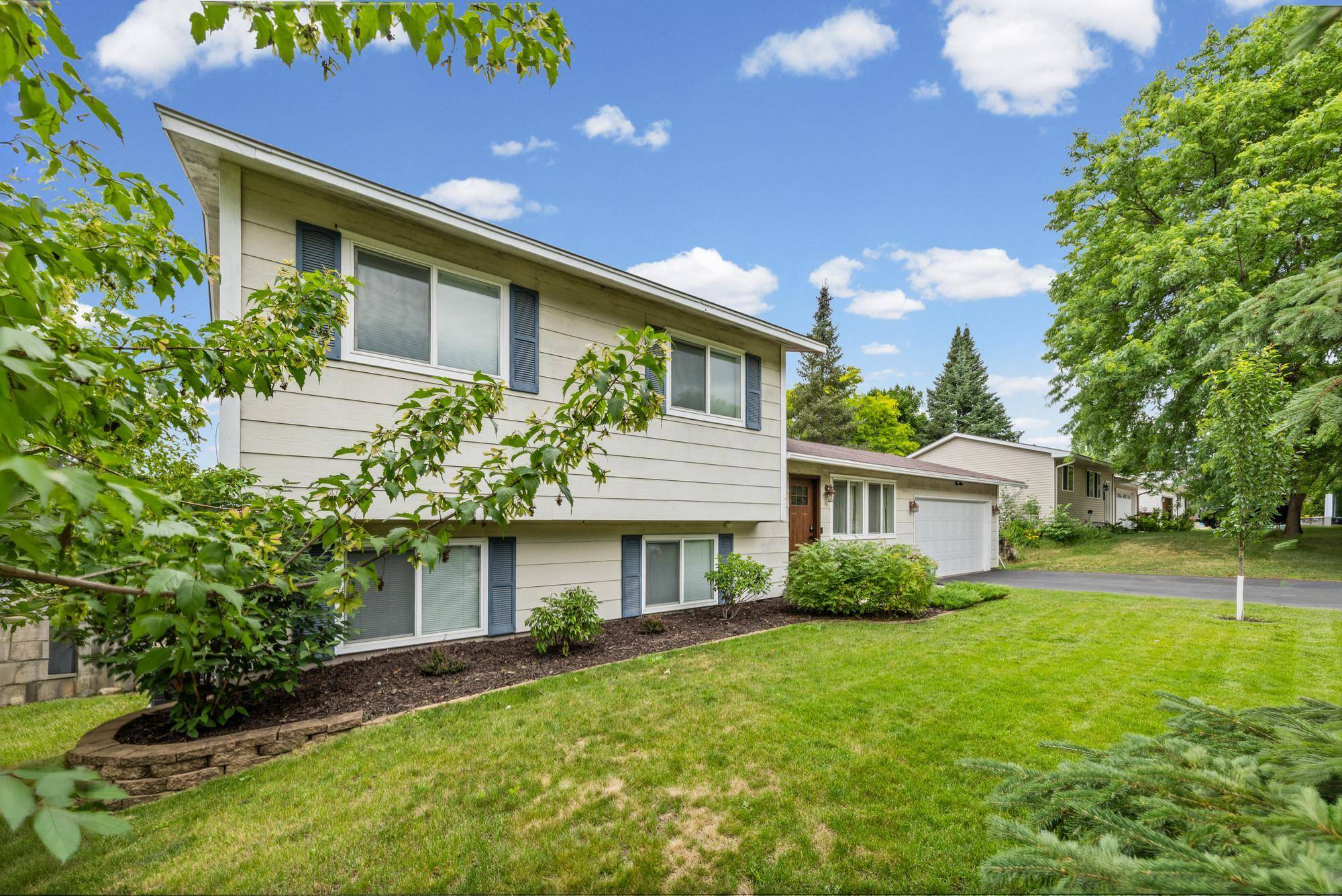8296 Janero AVE S, Cottage Grove, MN 55016