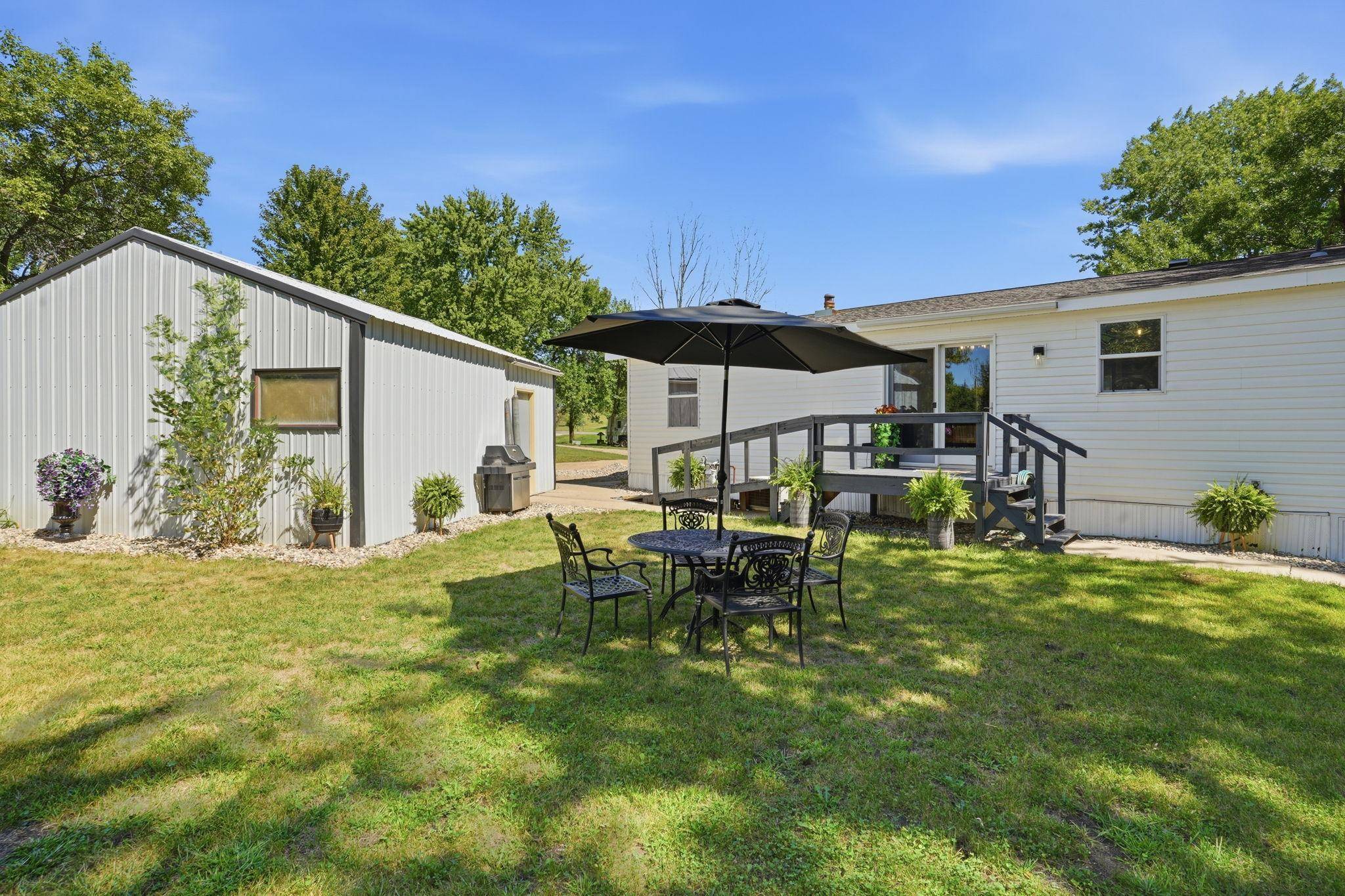 19394 63rd ST NE, New London, MN 56273