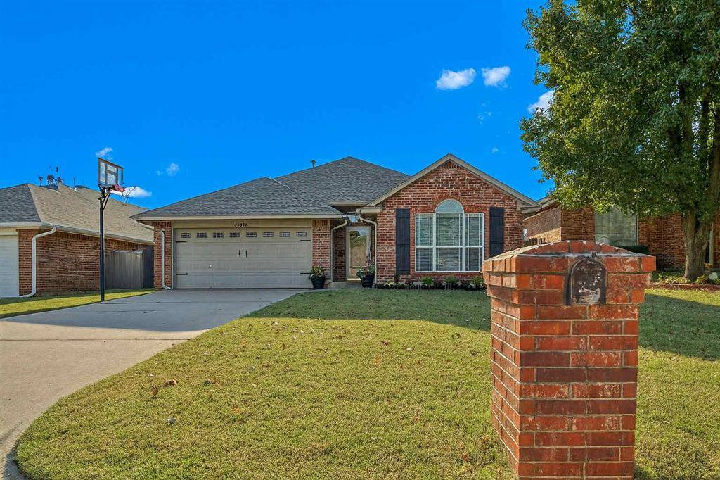 12276 SW 10th ST, Yukon, OK 73099