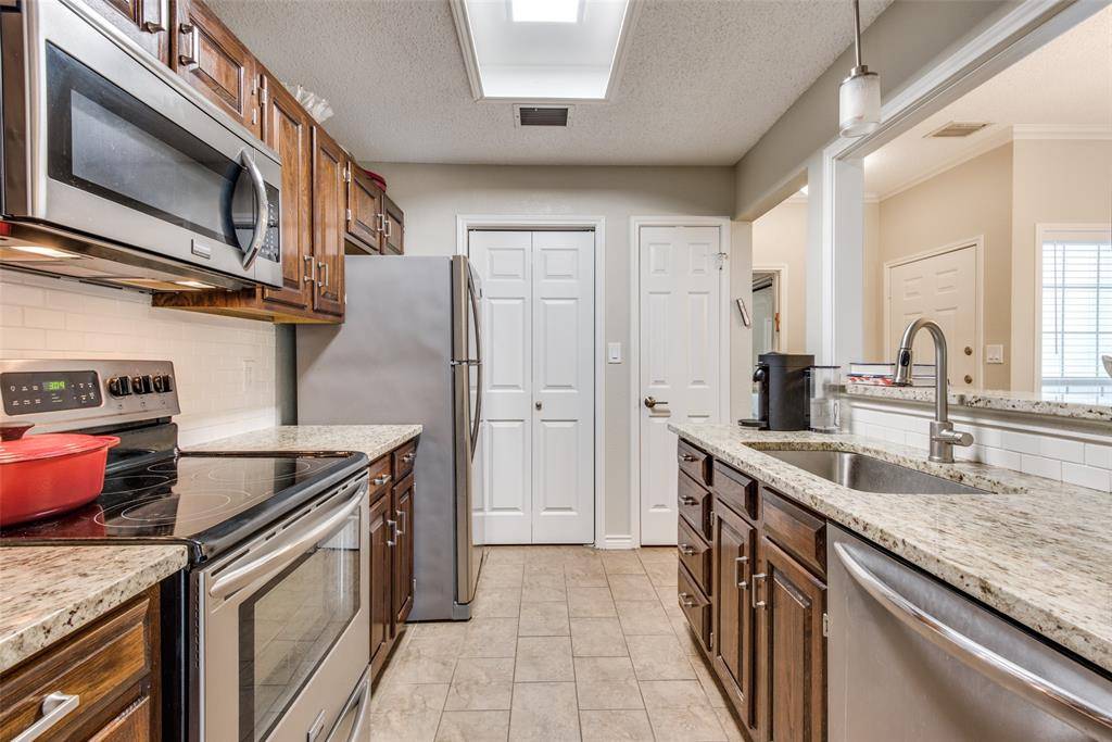 12680 Hillcrest Road #2204, Dallas, TX 75230