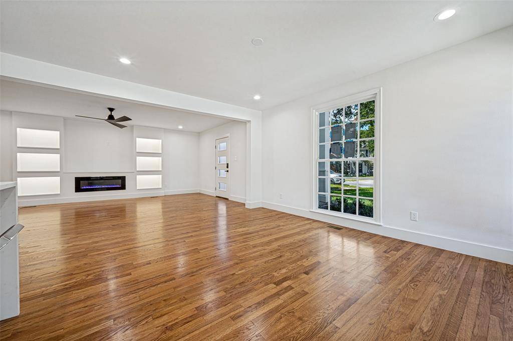 4301 Glenwick Lane, University Park, TX 75205