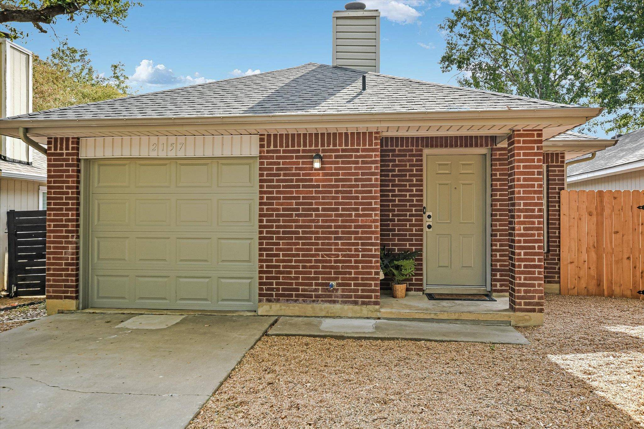 2157 Redwing WAY, Round Rock, TX 78664