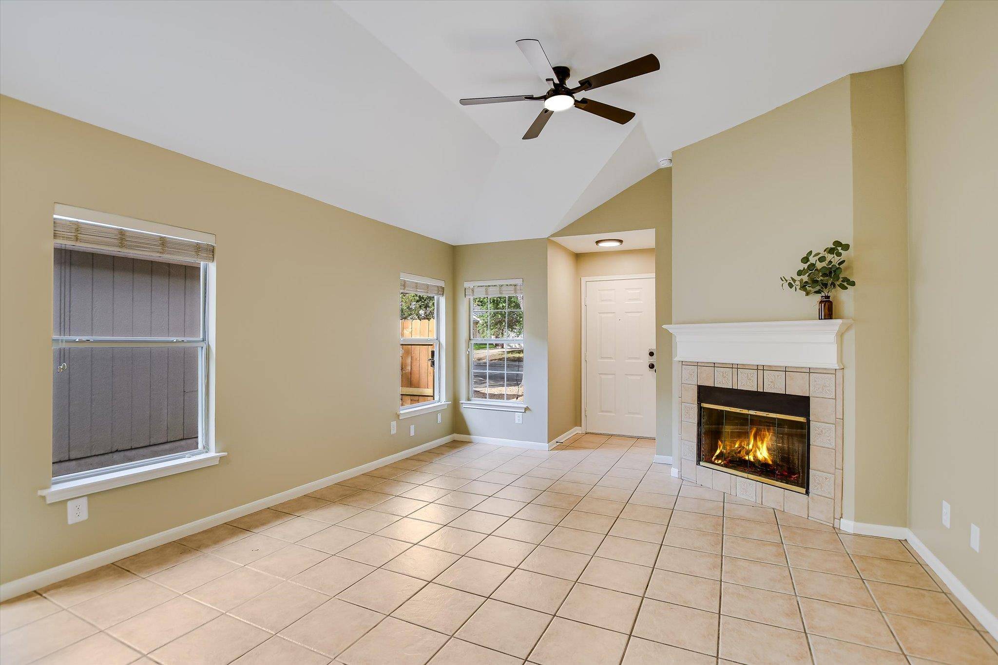2157 Redwing WAY, Round Rock, TX 78664