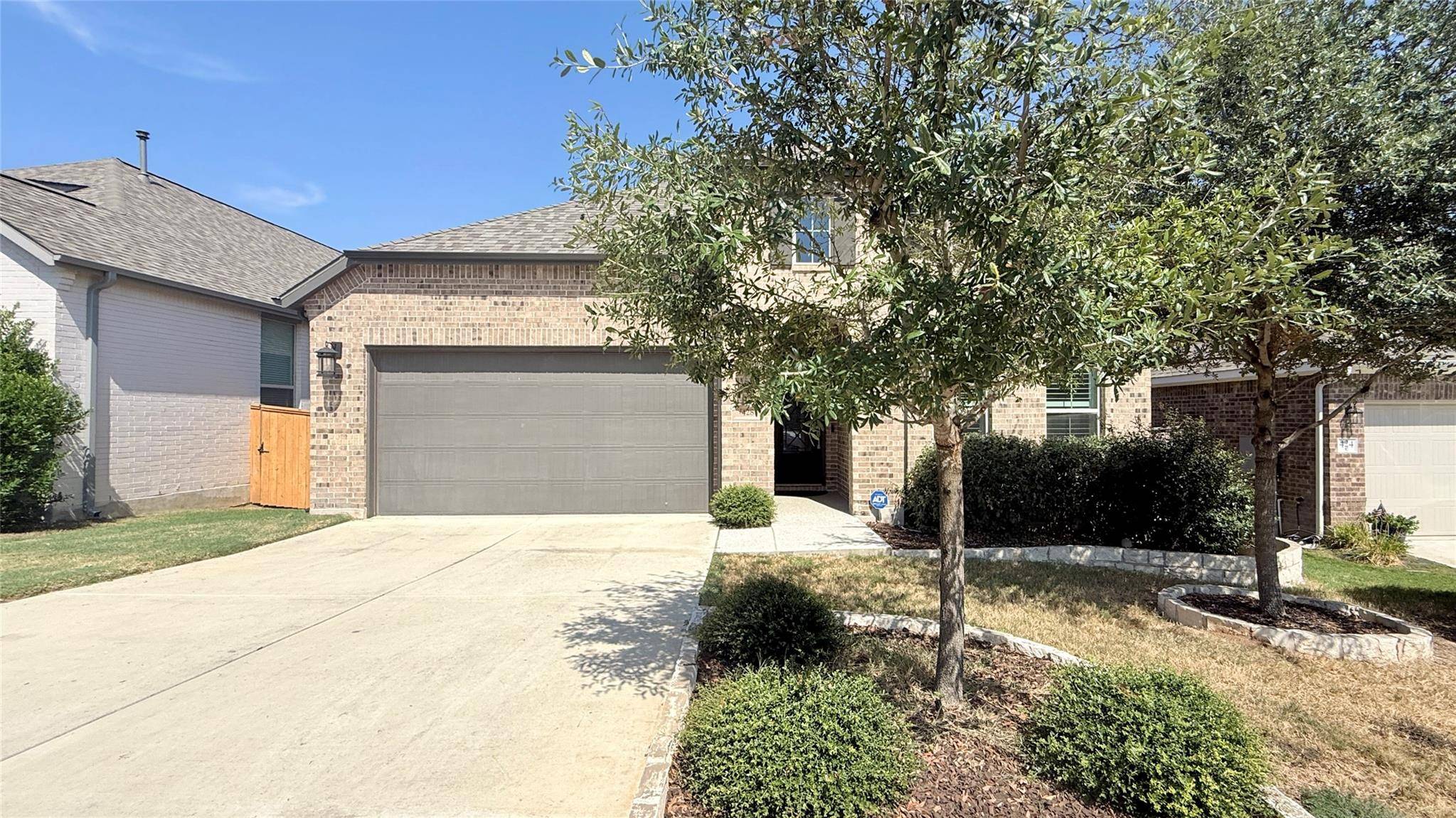 428 Trailing Lantana LN, San Marcos, TX 78666