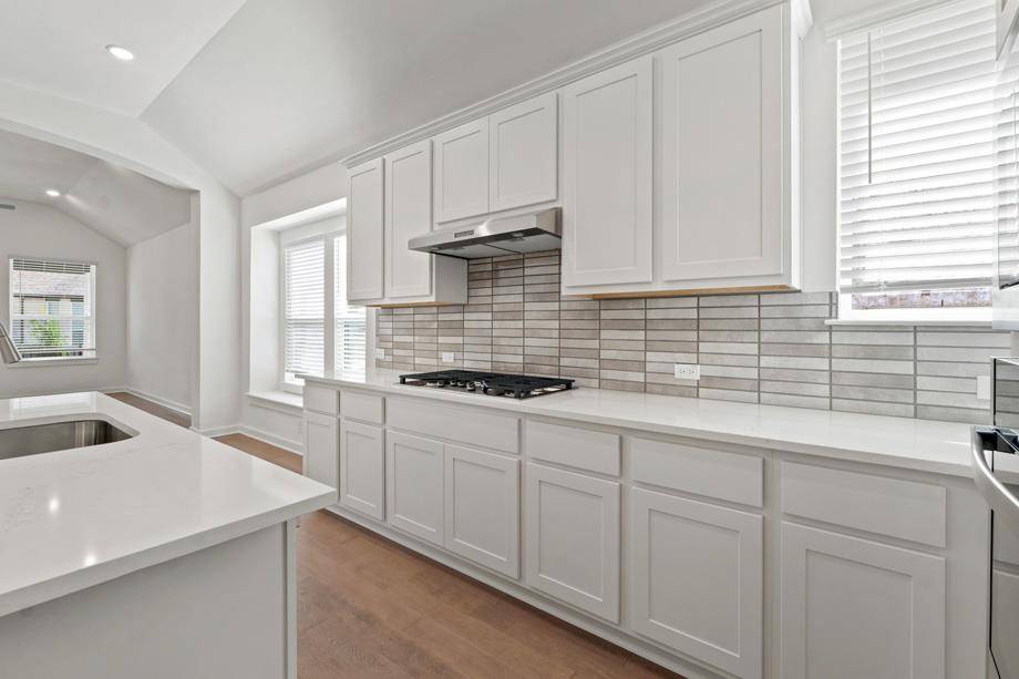 125 Three Oaks LN, Georgetown, TX 78628