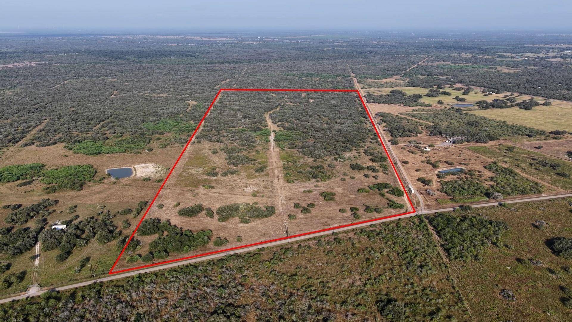 251 Old Goliad RD, Refugio, TX 78377