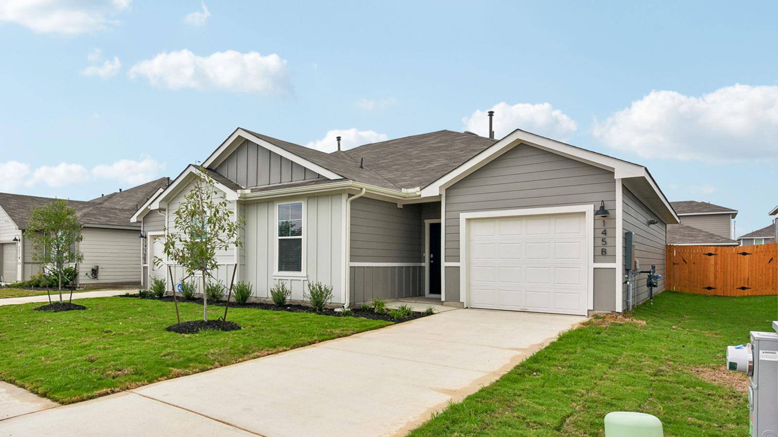 145B Harrison Crossing, Uhland, TX 78640