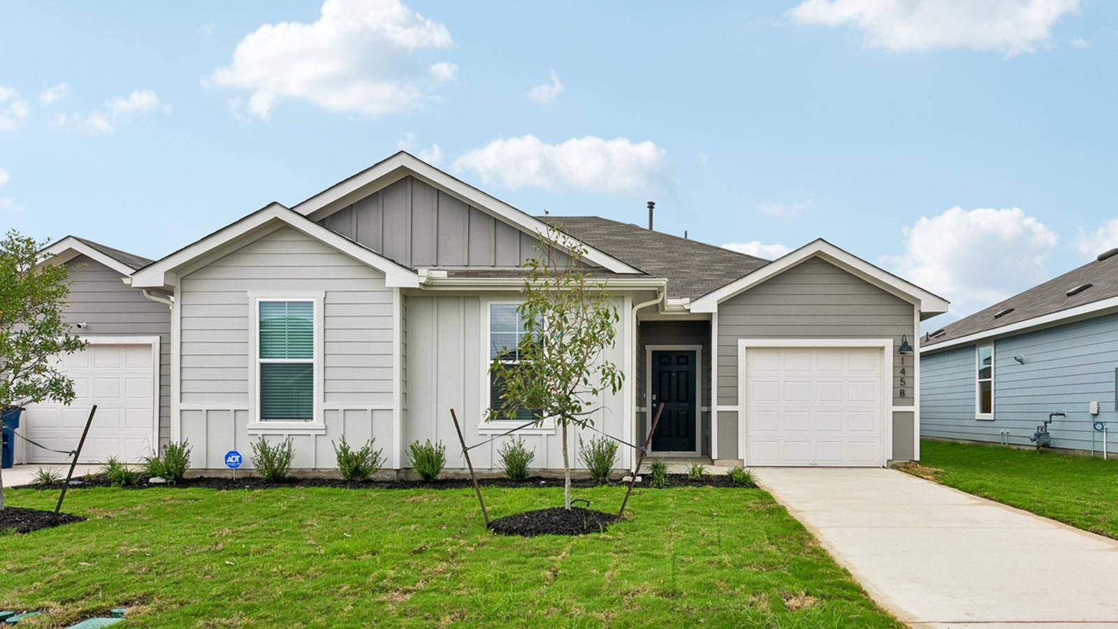 145B Harrison Crossing, Uhland, TX 78640