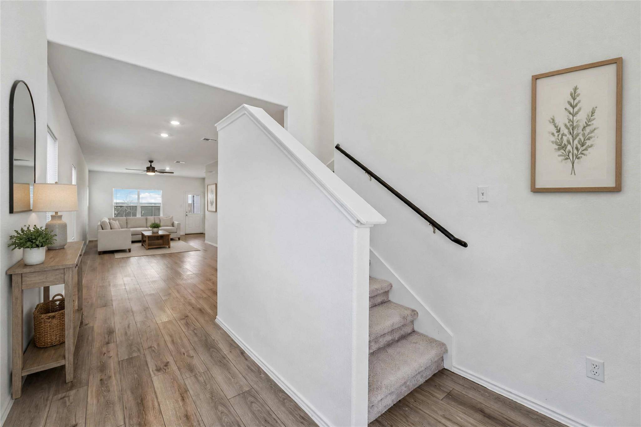 206 Canley LOOP, Hutto, TX 78634