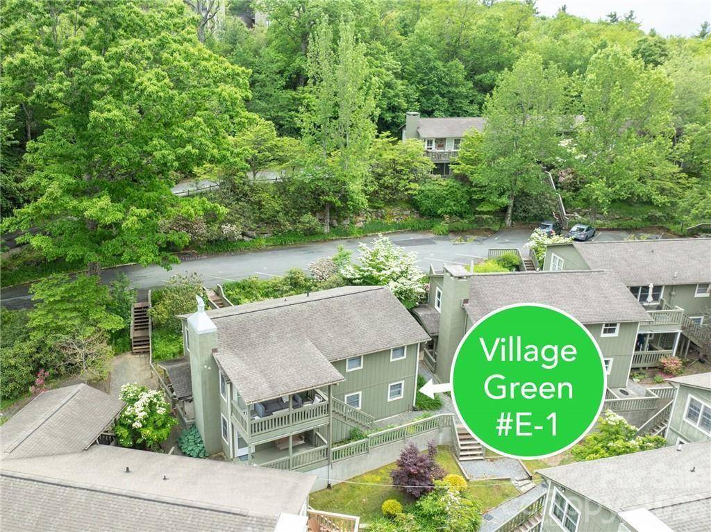 202 Village Green RD, Blowing Rock, NC 28605