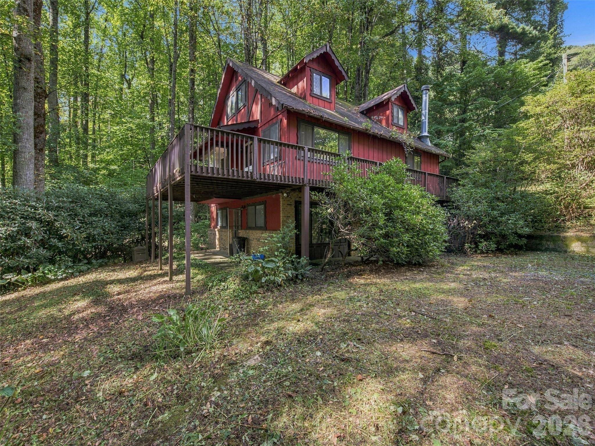 151 Tiger Lily LN, Waynesville, NC 28786