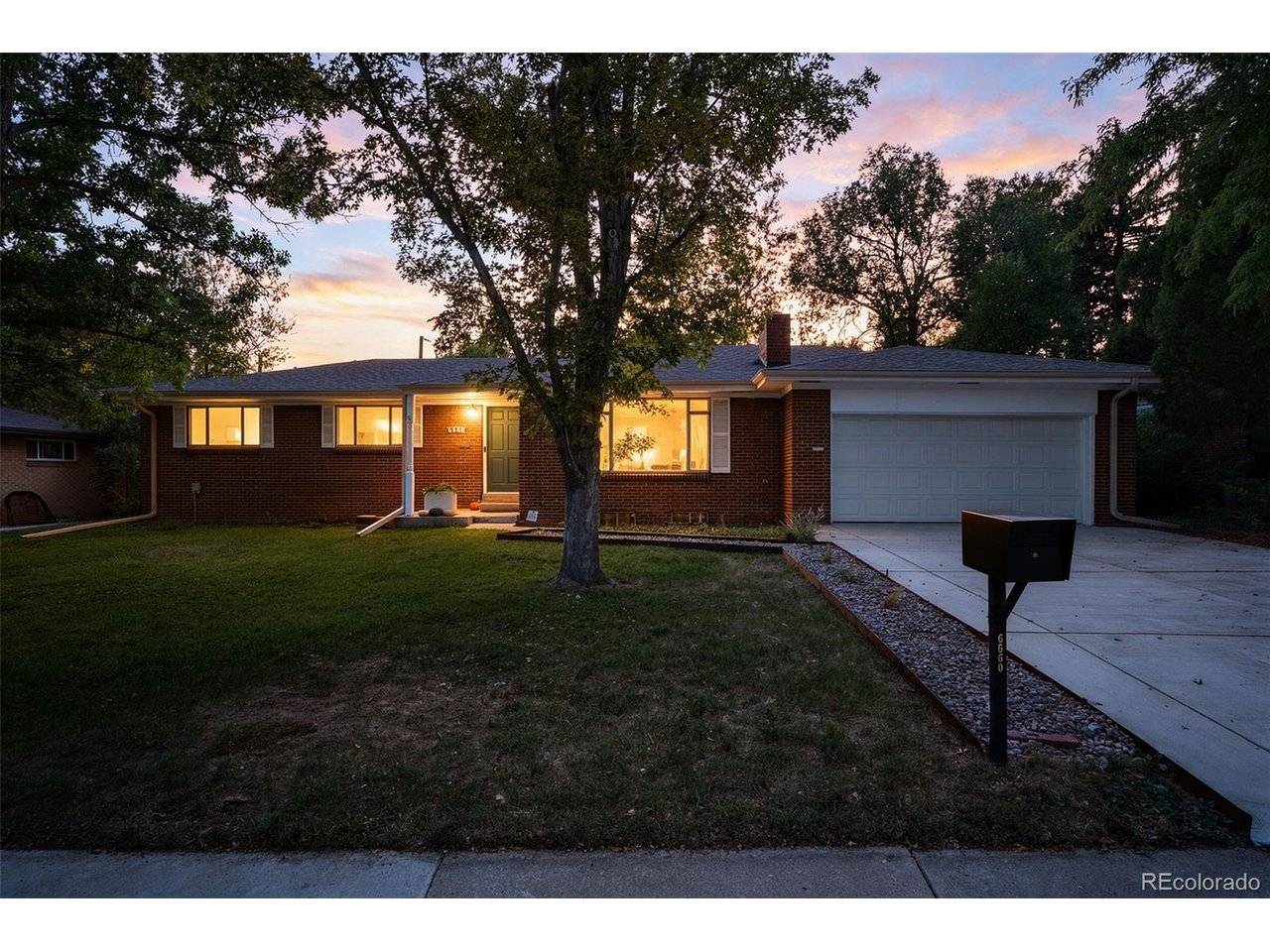 6660 W 12th, Lakewood, CO 80214