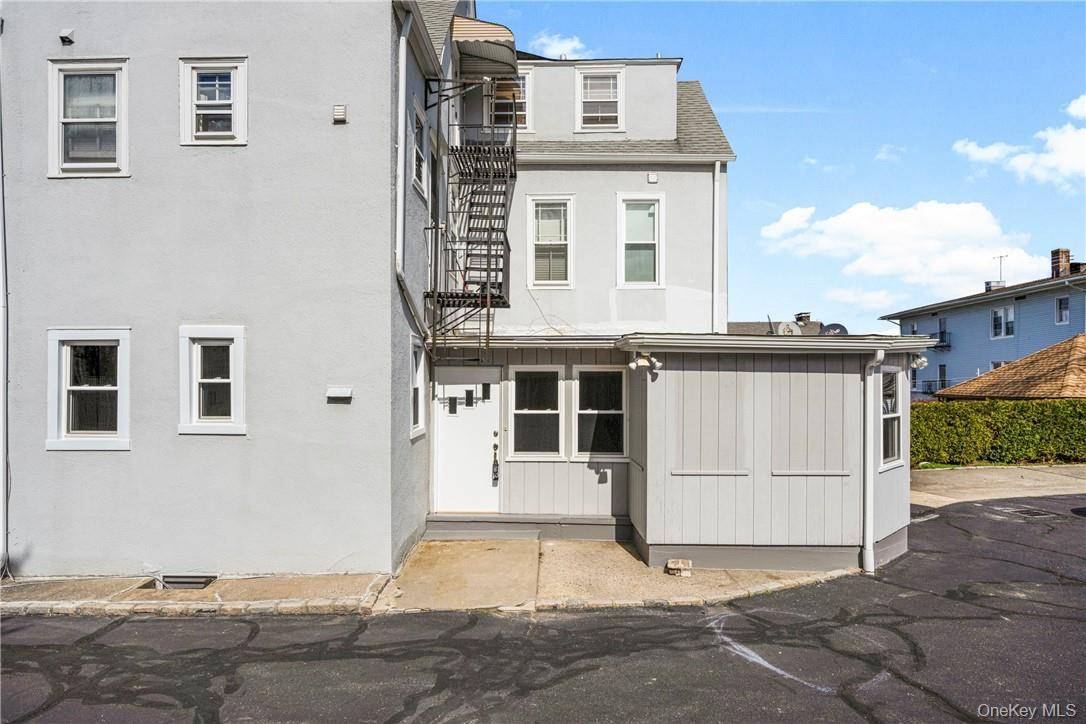 10 Lafayette ST #1R, New Rochelle, NY 10805