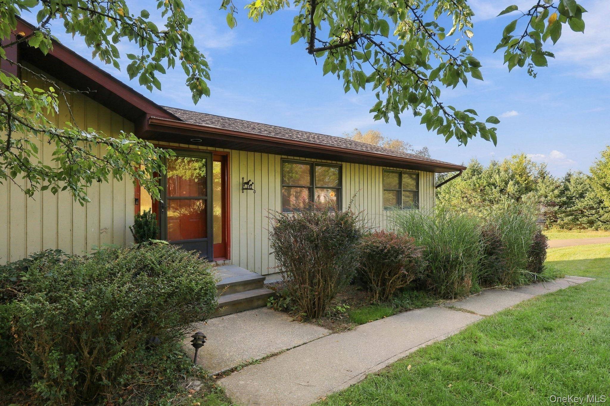 510-512 Albany Post RD, New Paltz, NY 12561