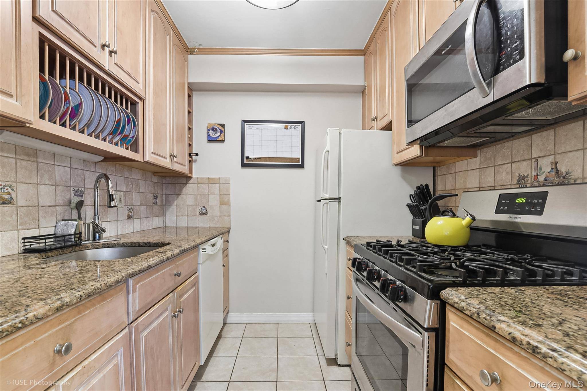 52-30 39th DR #7G, Woodside, NY 11377