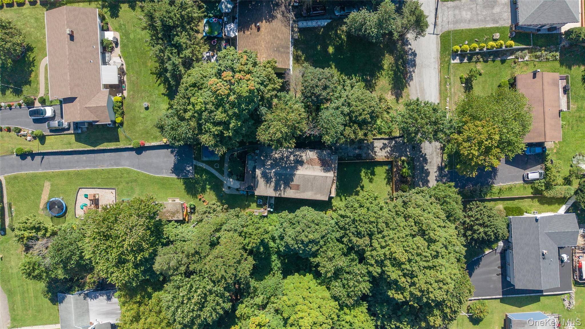 14 Young ST, Cortlandt Manor, NY 10567