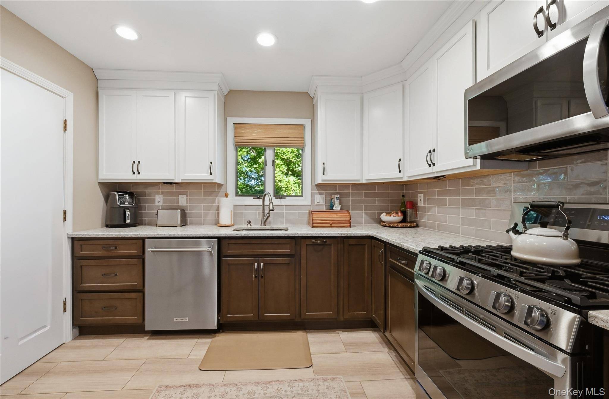14 Young ST, Cortlandt Manor, NY 10567