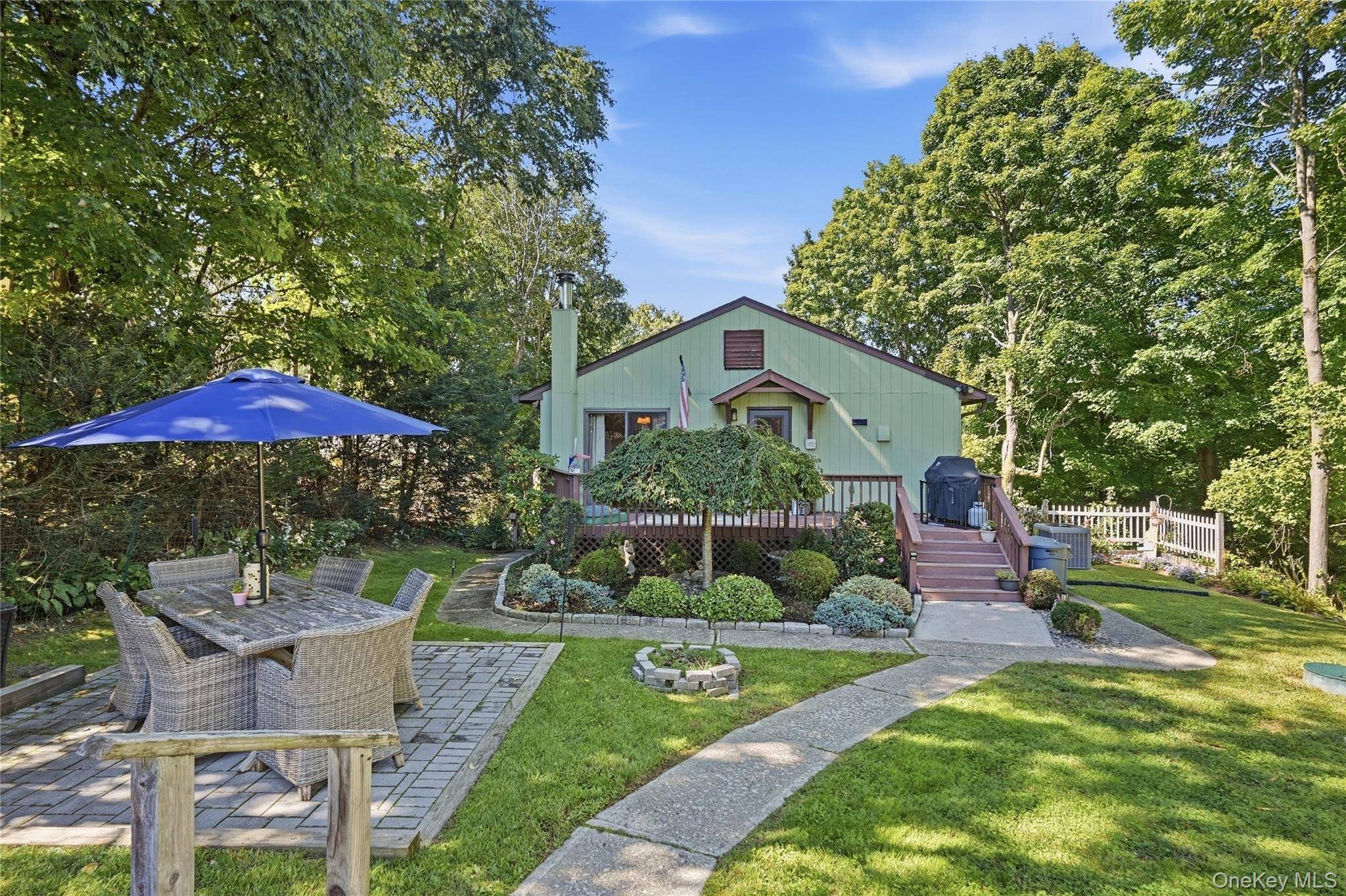 14 Young ST, Cortlandt Manor, NY 10567