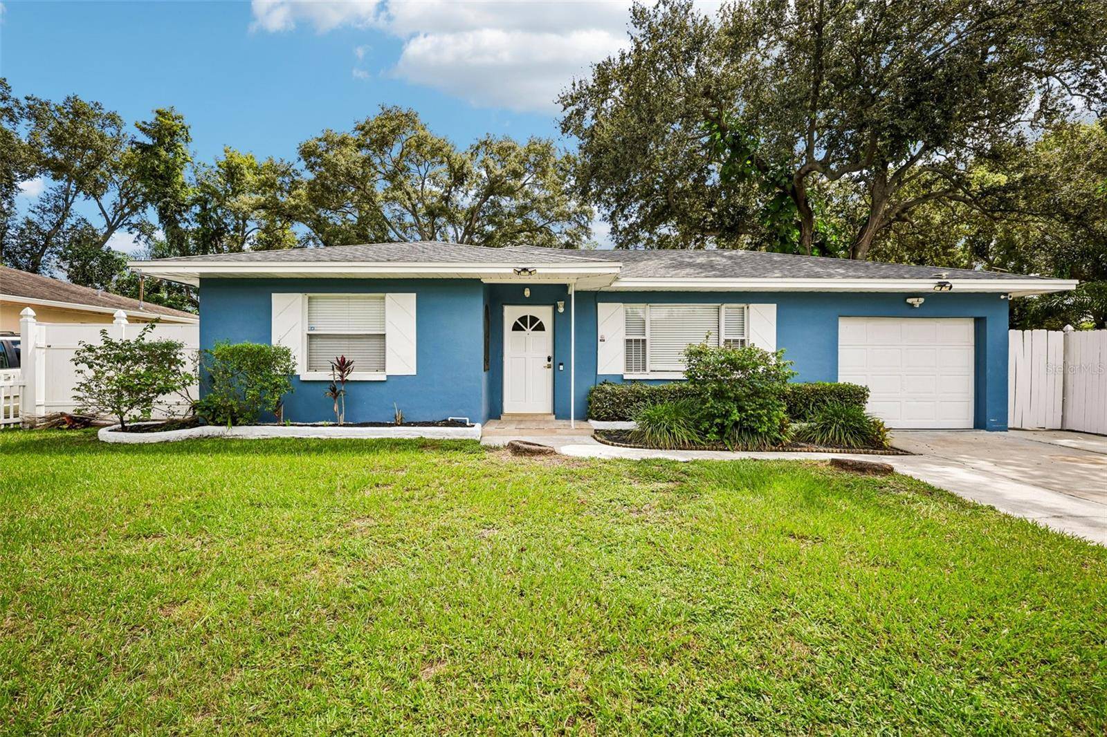 1963 GILBERT ST, Clearwater, FL 33765