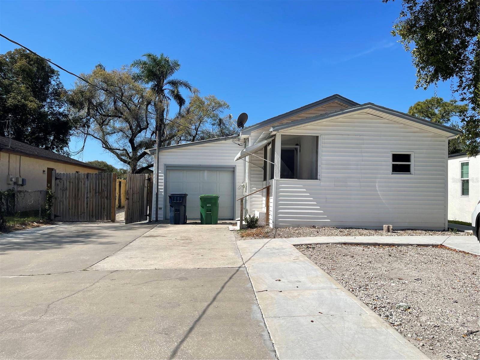 8708 N EDISON AVE #C, Tampa, FL 33604