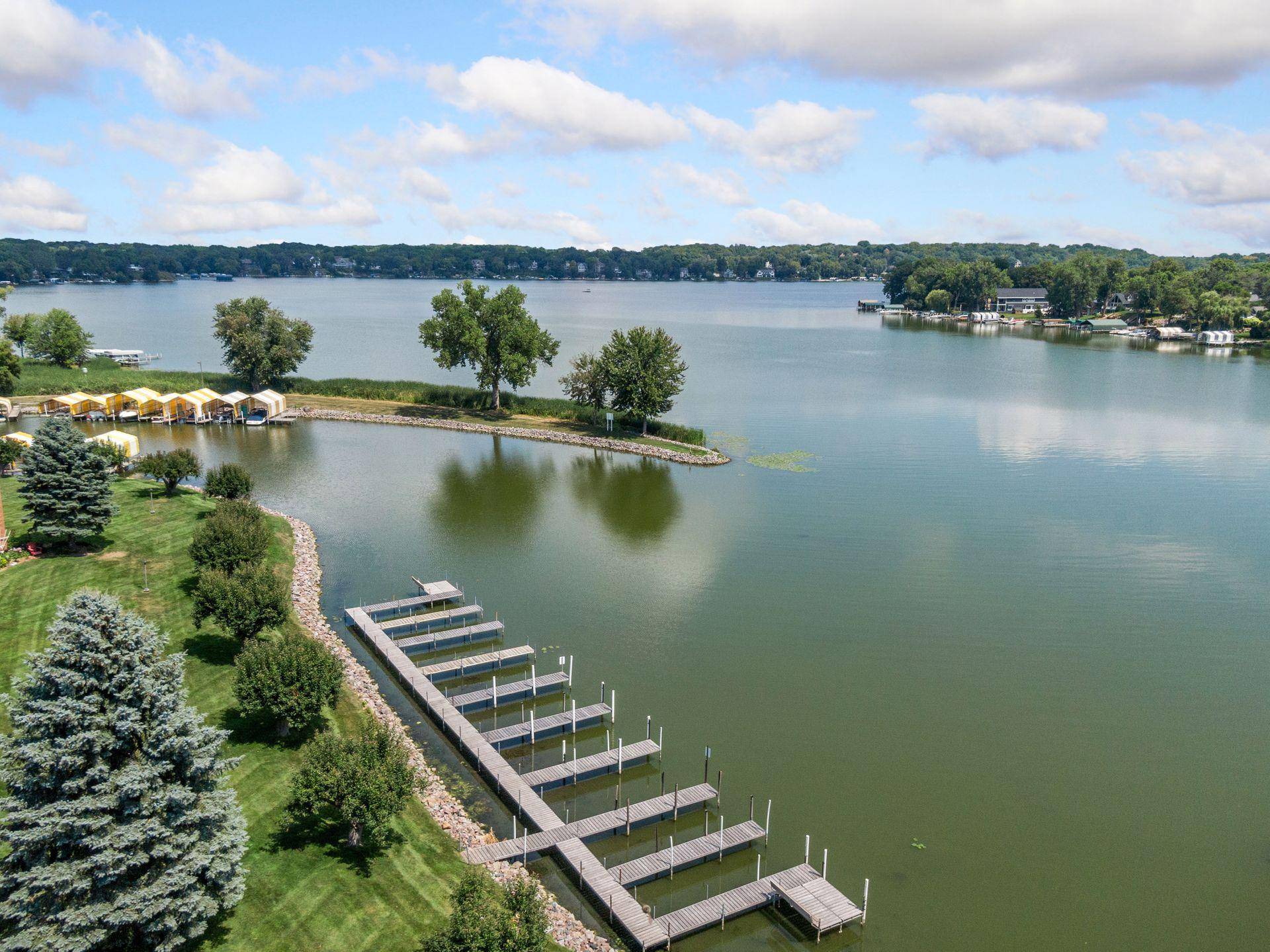 5410 Three Points BLVD #425, Mound, MN 55364