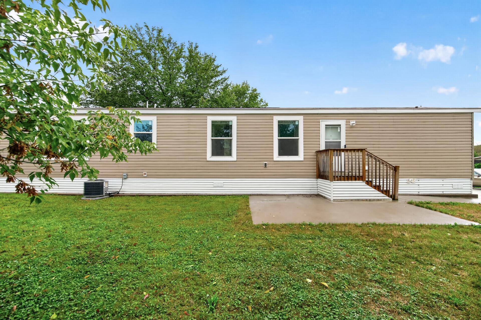 14750 W Burnsville Pkwy #211, Burnsville, MN 55306