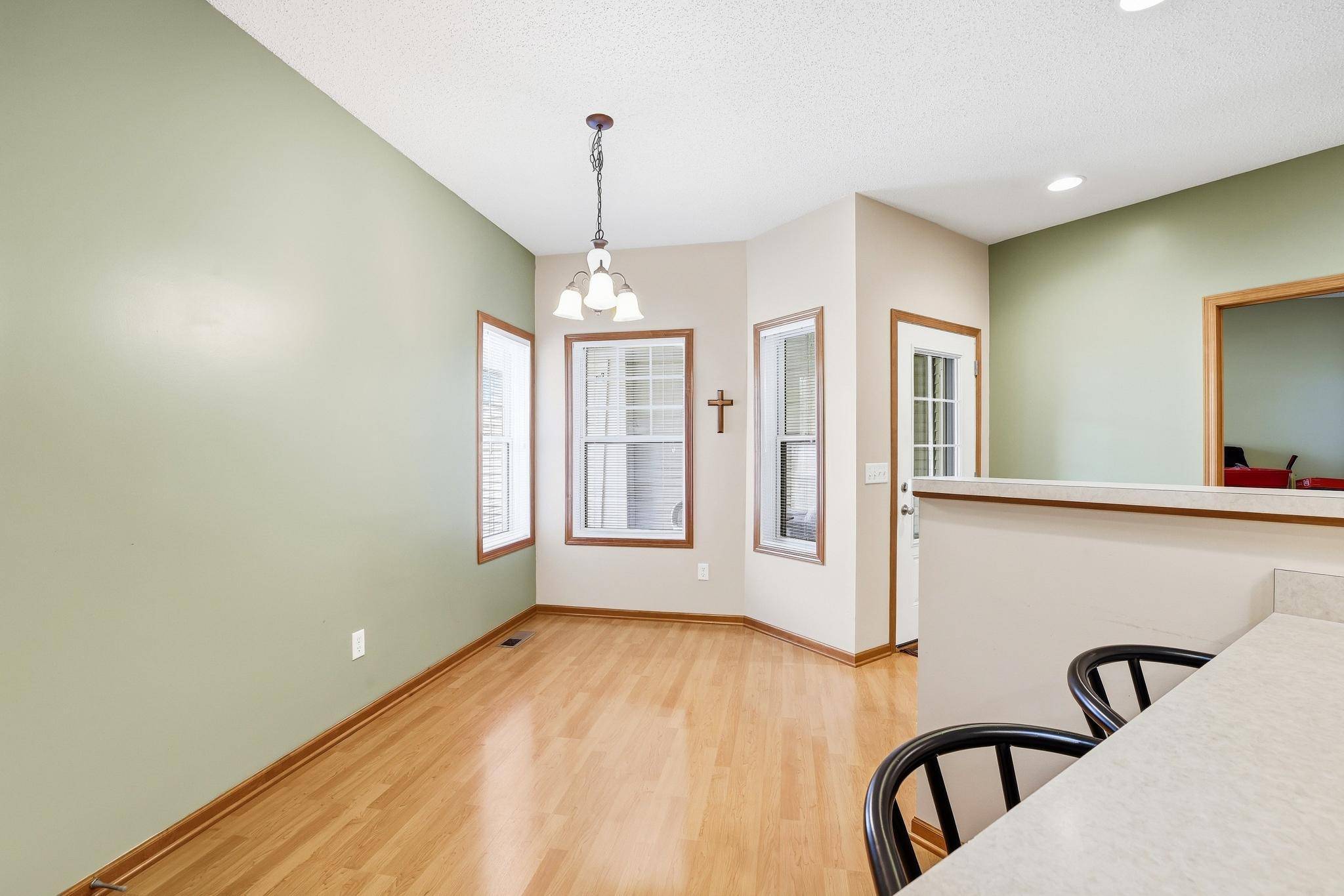 776 Meredith CIR, River Falls, WI 54022