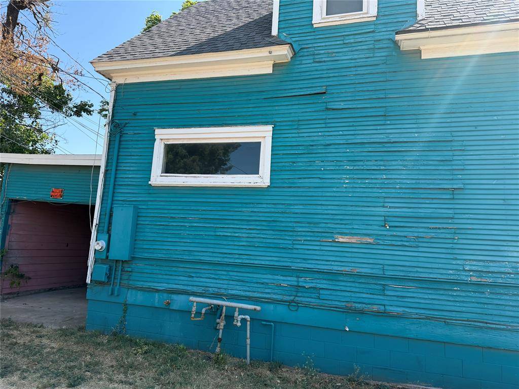 208 W Watts ST, El Reno, OK 73036