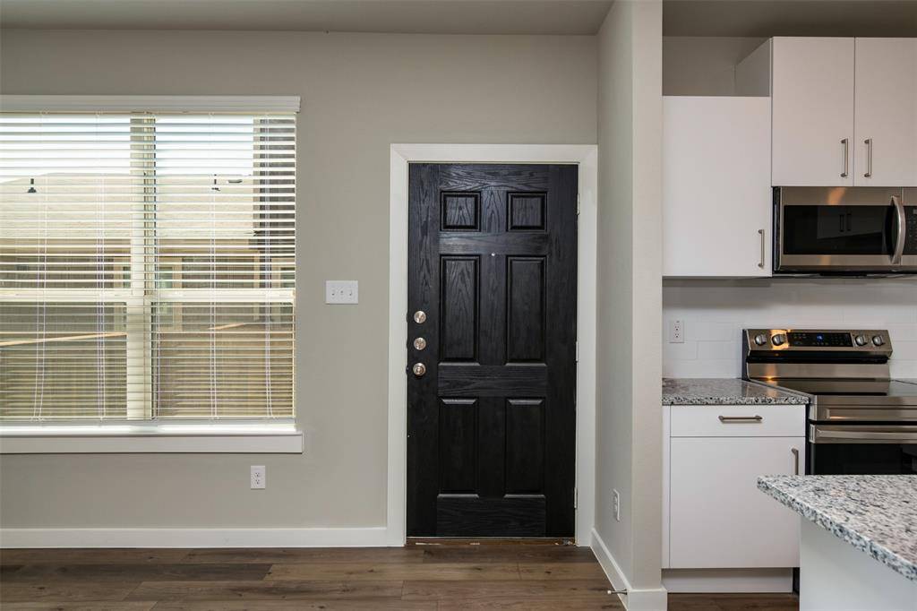 727 Harvest Moon Drive, Venus, TX 76084