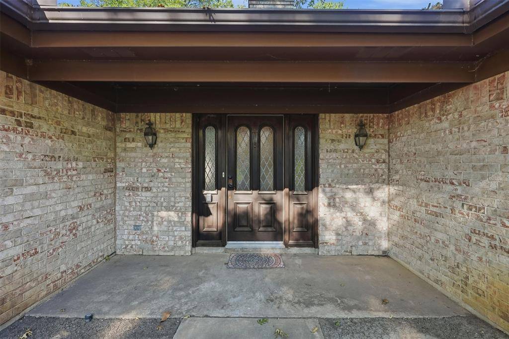 6437 Suncrest Court, North Richland Hills, TX 76180