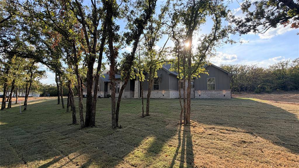 729 County Road 3355, Paradise, TX 76073