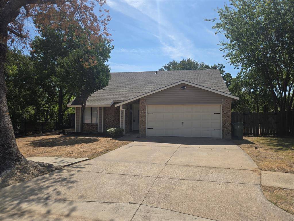 3505 Rush Springs Drive, Arlington, TX 76016