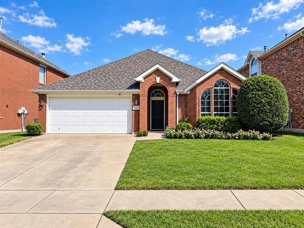 4525 Dragonfly Way, Fort Worth, TX 76244